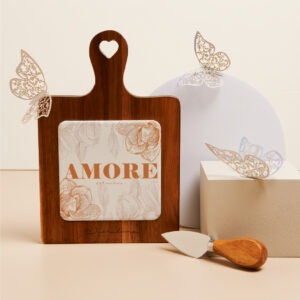 Tagliere decorato “Amore” e coltello formaggio