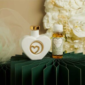 OLIERA CUORE CON OLIO  CUORE ORO  9.5X4.5X9 CM