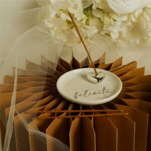 PIATTINO PORTA INCENSO FELICITA’ CON 3 BASTONCINI DI INCENSO 11.2X1 CM