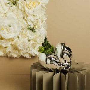 VASO SILVER CON PIANTINA E MUSCHIO 13.5X9X12.5 CM